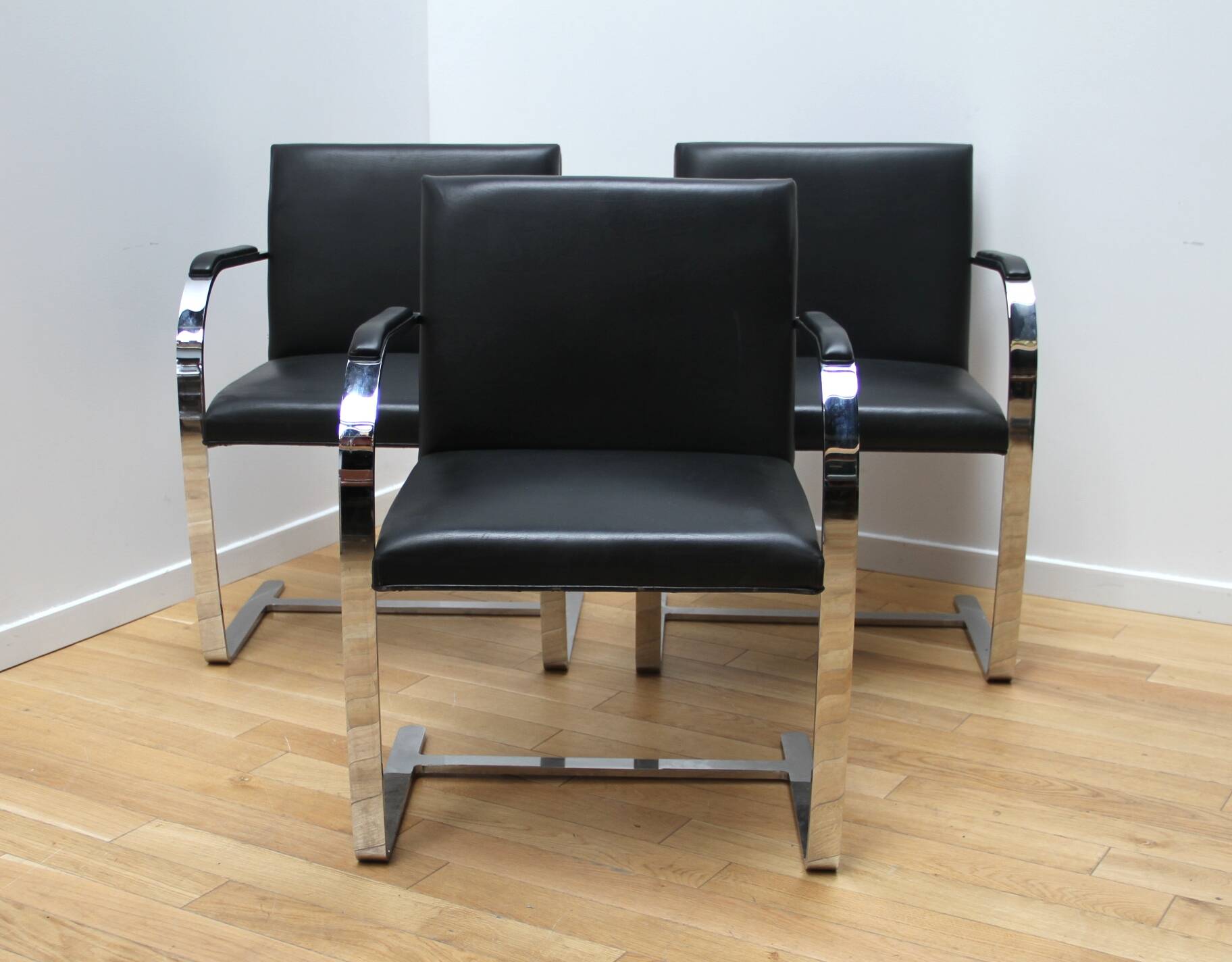 Fauteuil de bureau BRNO, Mies Van Der Rohe