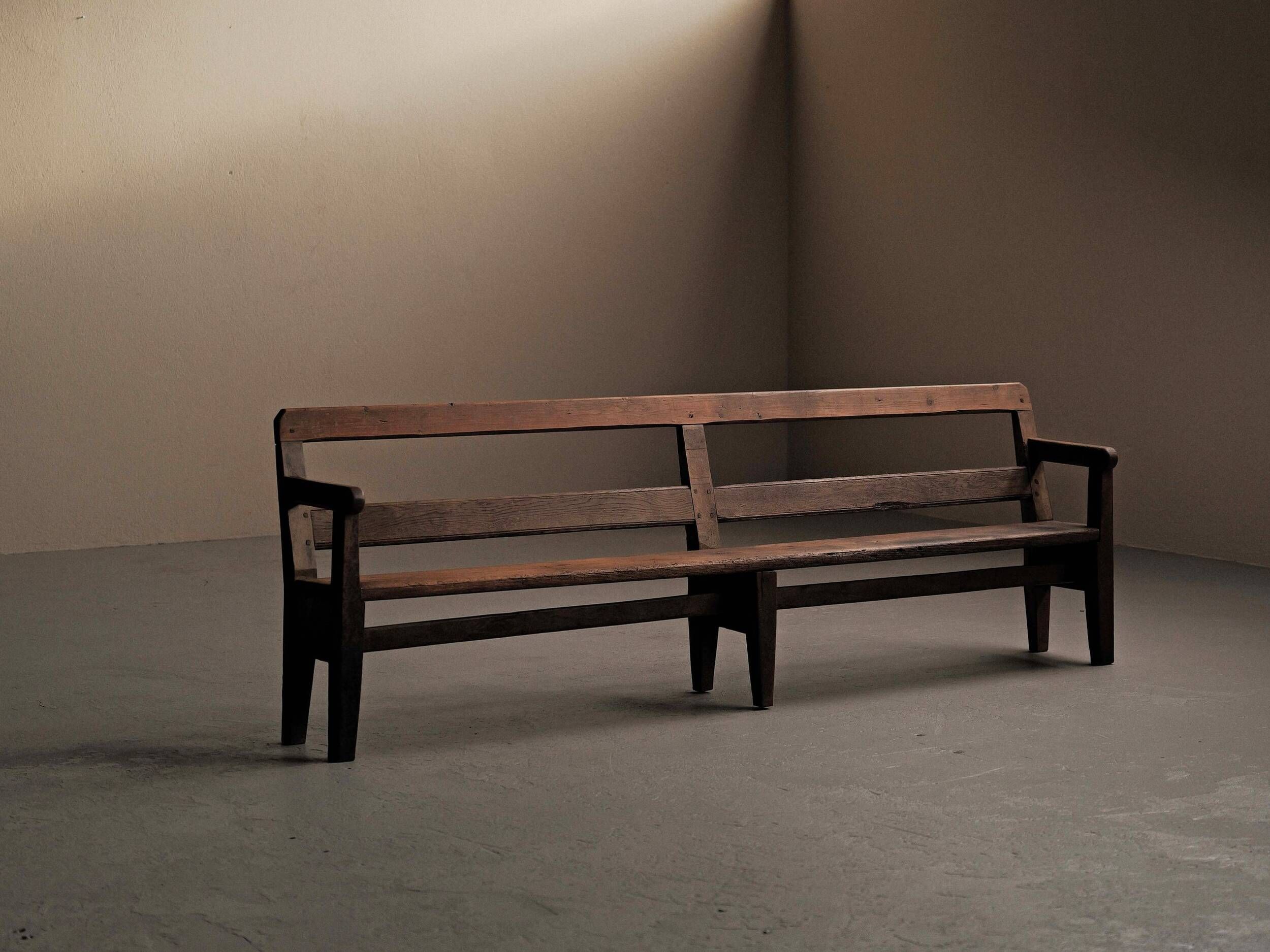 Large antique farmhouse bench in solid wood – Auvergne, around 1900