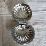 Vintage butter dish in the shape of a shell, silver-plated metal