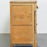 Antique English Sideboard/ Counter from the Early 19th Century in Pine Wood