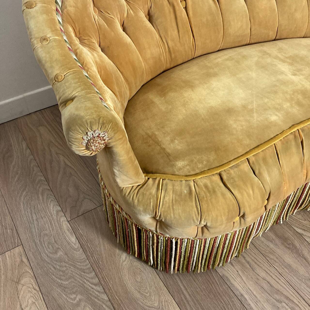 Golden yellow Toad sofa