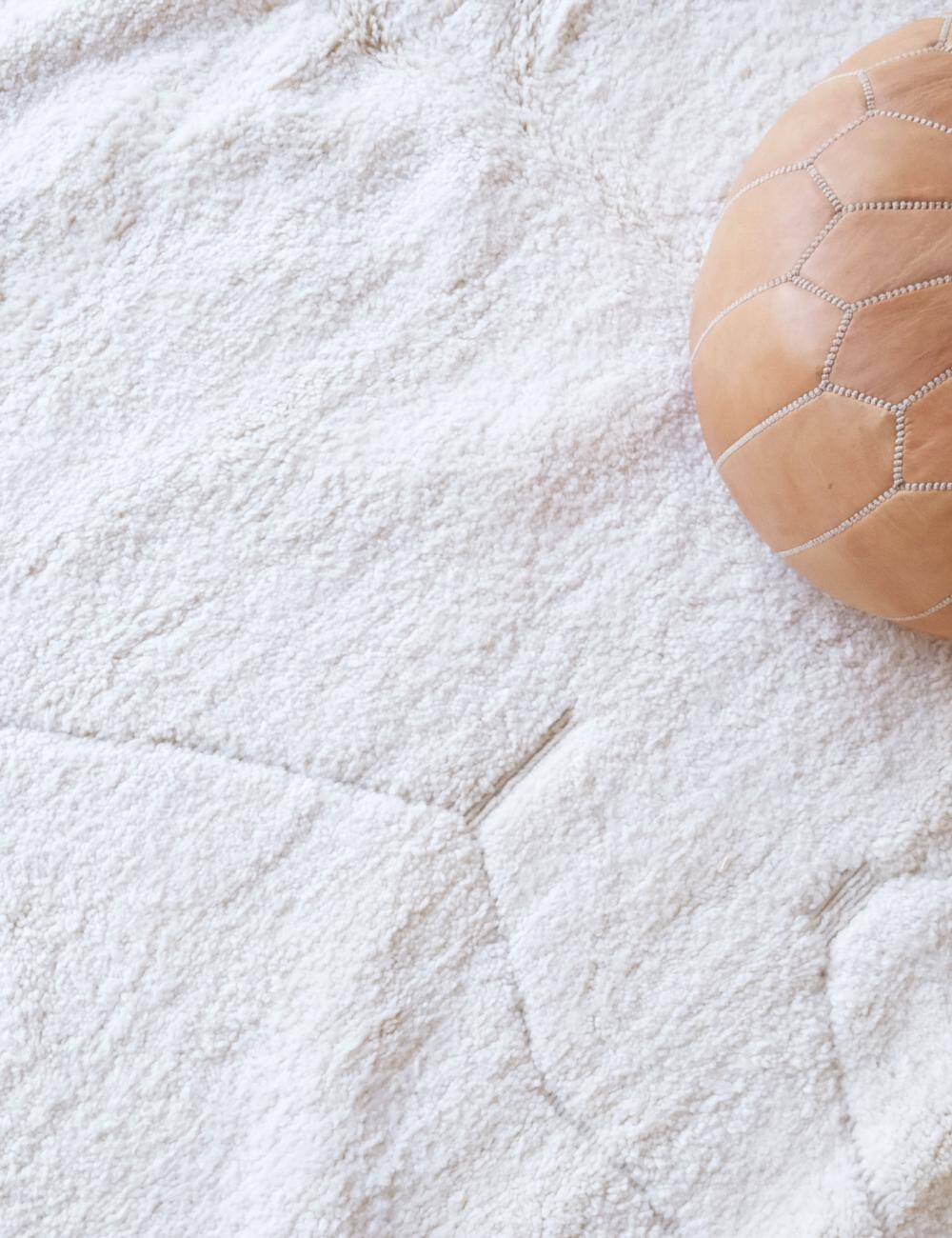 Moroccan White Rug - 350 x 255 cm