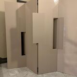 Beige, taupe screen in lacquered wood
