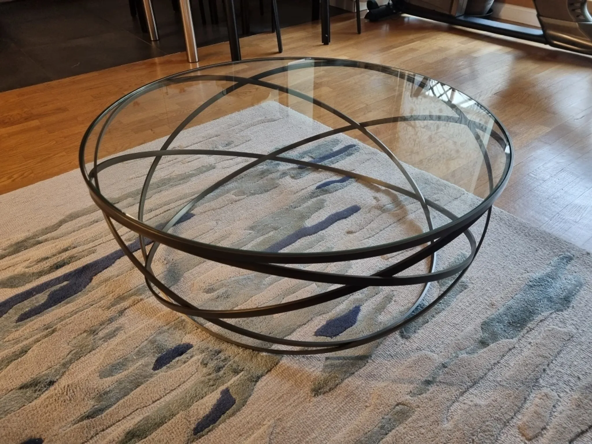 Evol coffee table in glass