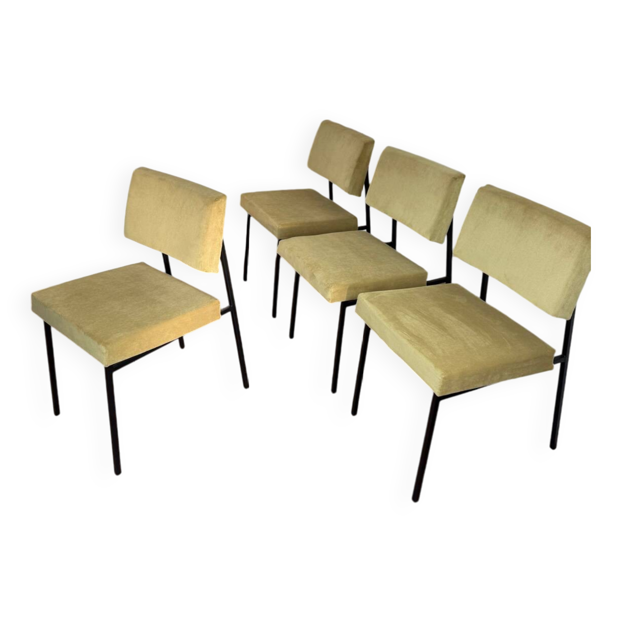 4 chairs awarded to Gérard Guermonprez