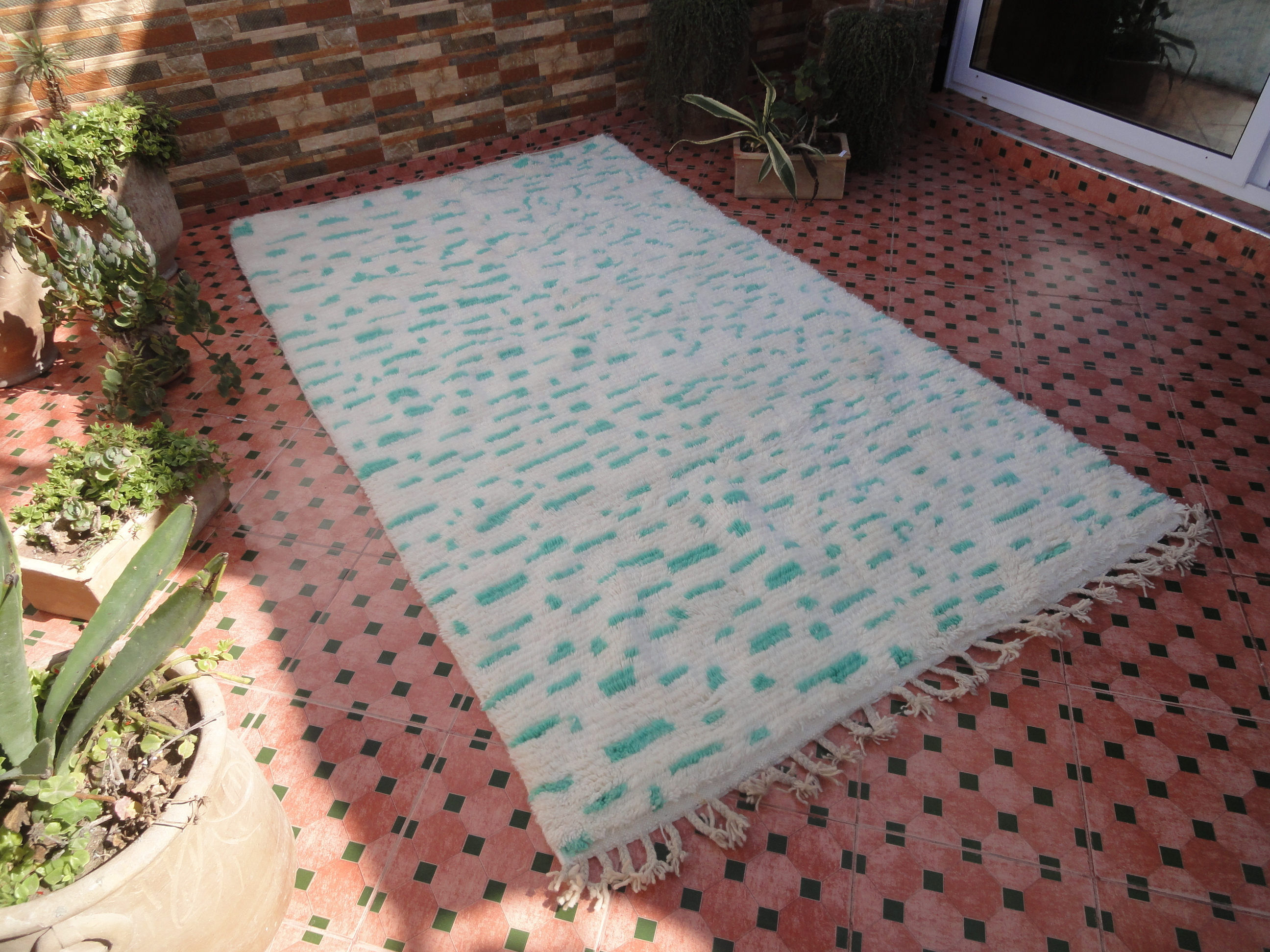 Moroccan beni ourain vintage carpet 260 x 152 cm