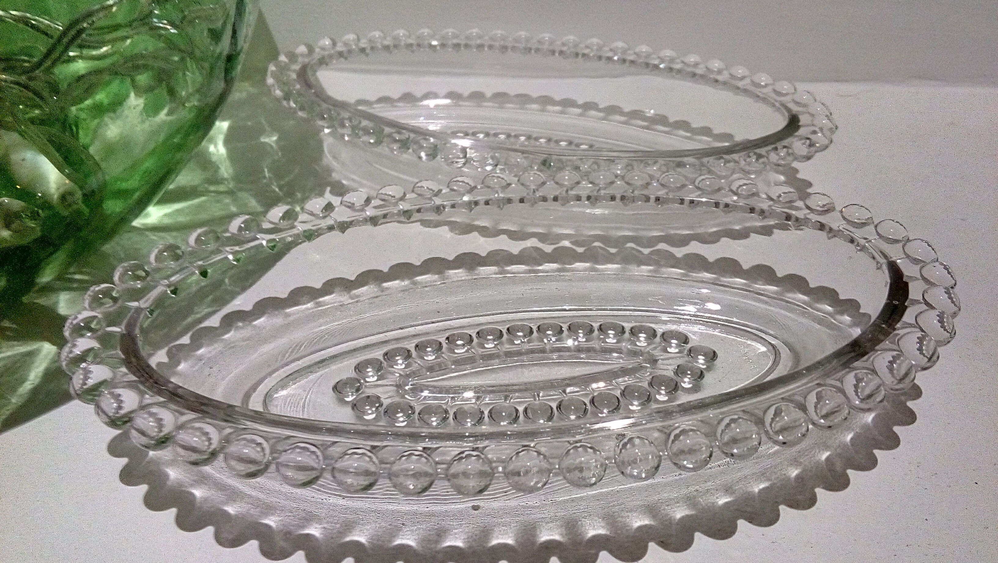Duo of glass beaded raviers