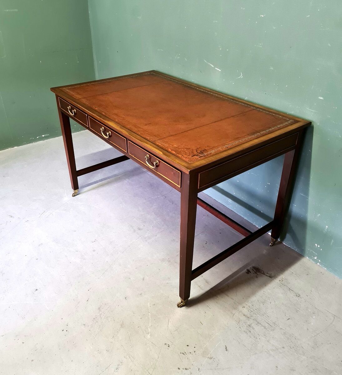 Classic english mahogany writing desk 20th century