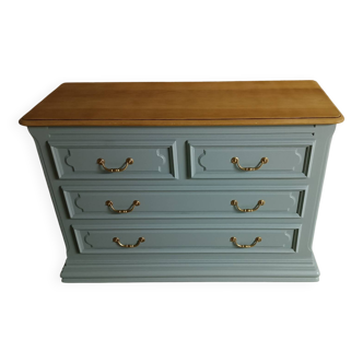 Large chest of drawers in solid oak