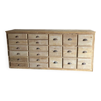 Antique workshop drawer unit from the early 20th century.