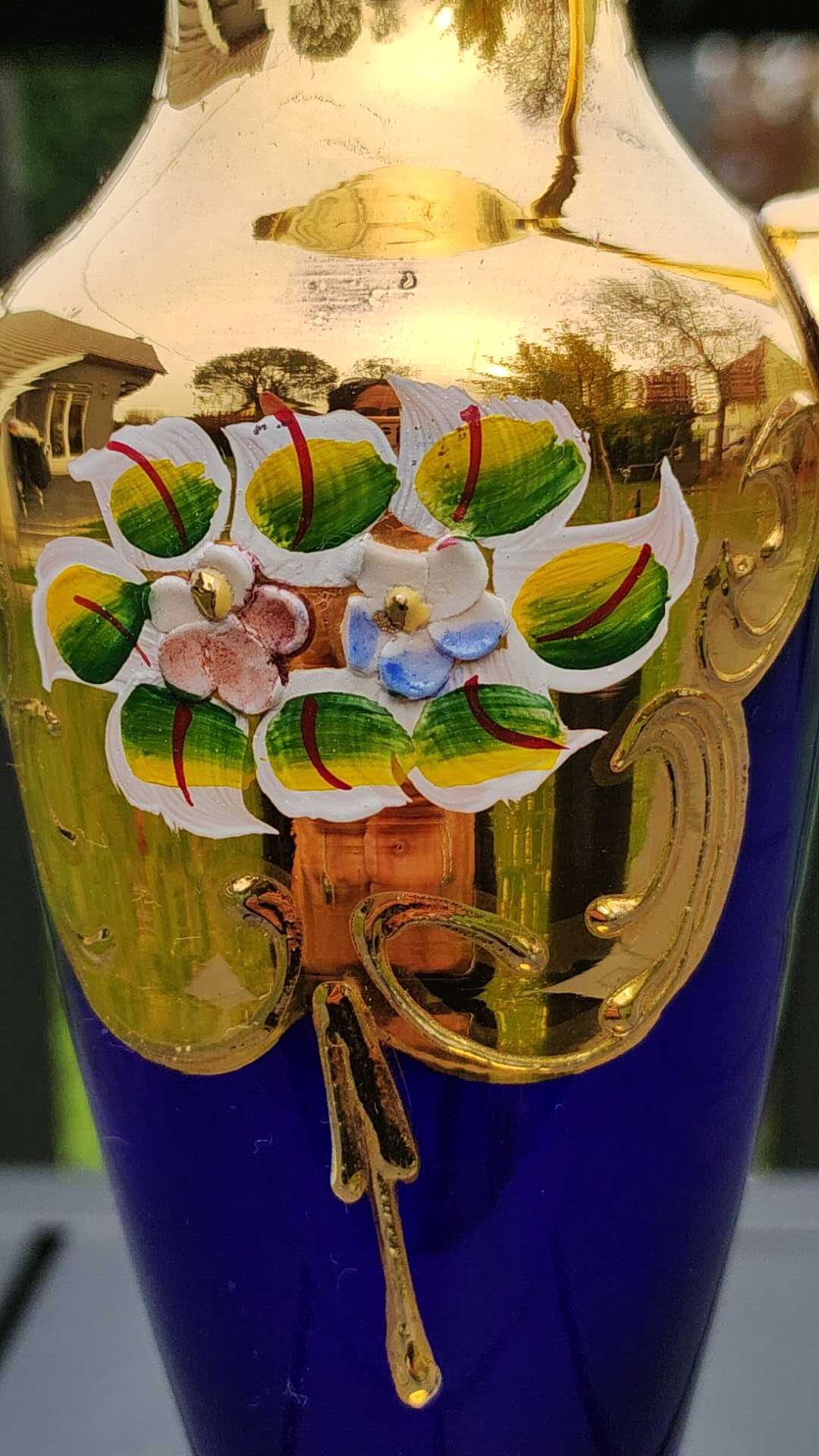 Trefuochi Murano vase in blown glass, floral pattern in relief