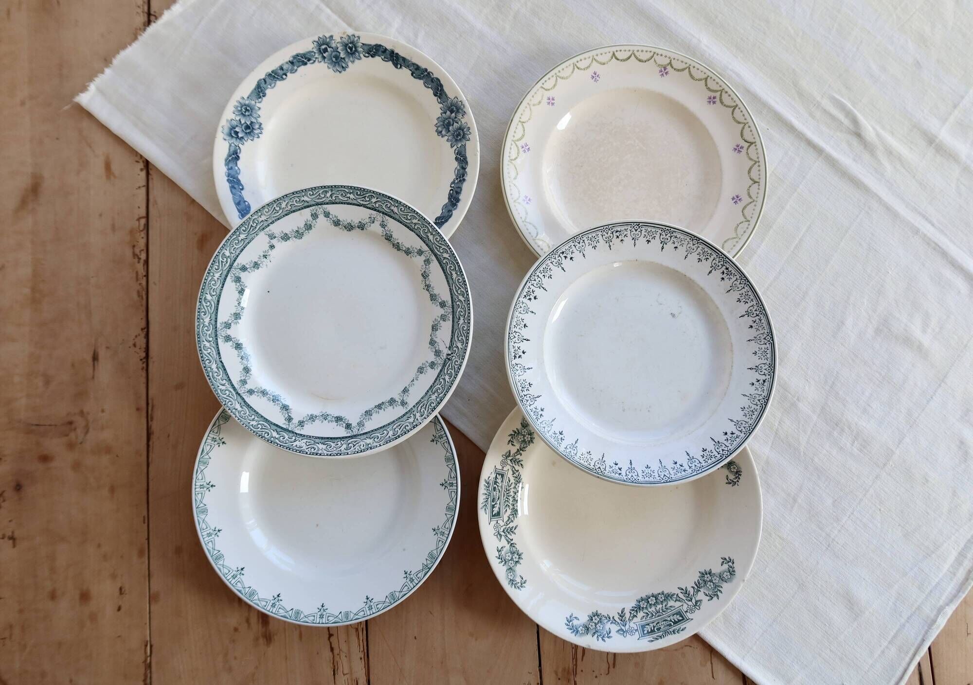 6 mismatched vintage ironstone plates – Green and blue patterns