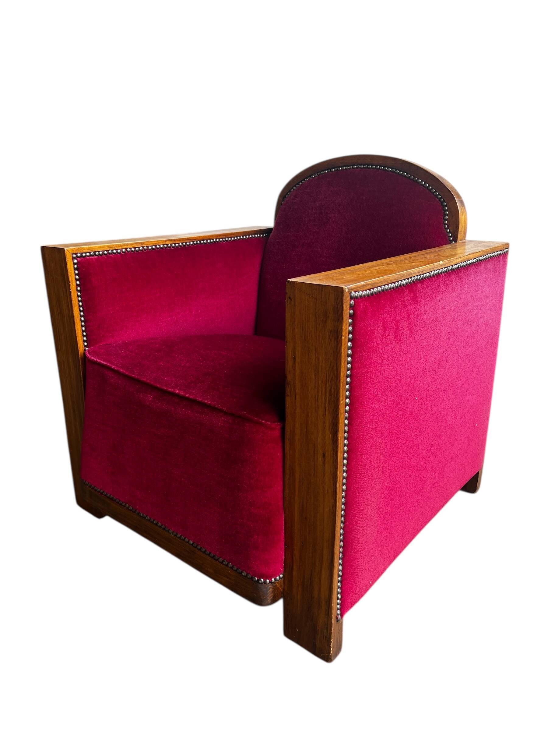 Vintage Art Deco club chair/armchair/seat