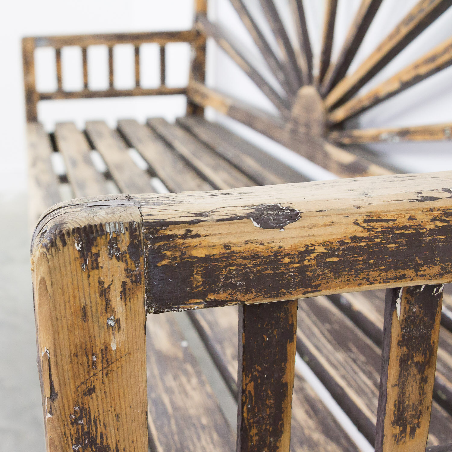 Wooden bench “Sunrise” patina