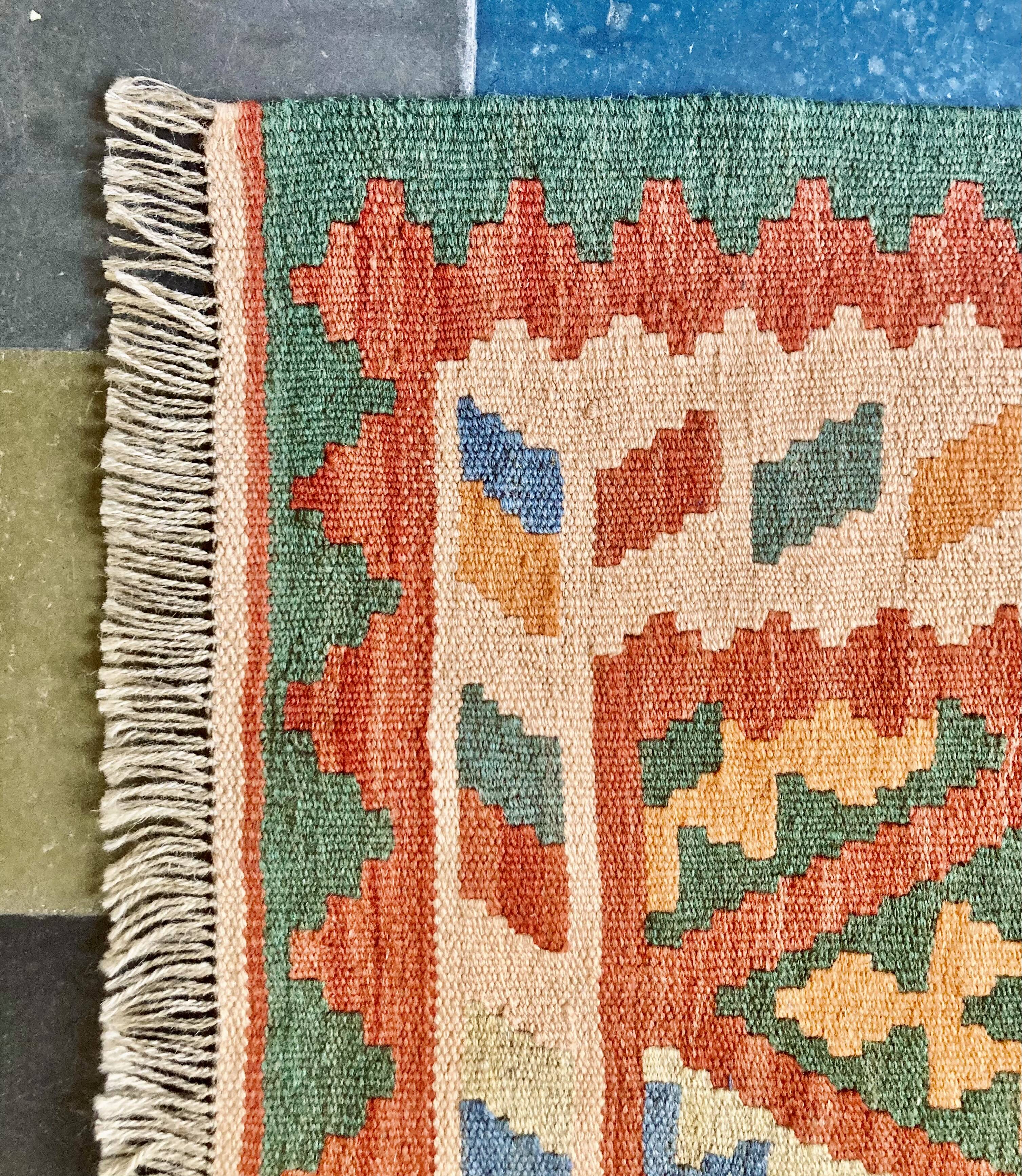 Kilim, Shiraz (Iran) Hand-woven wool