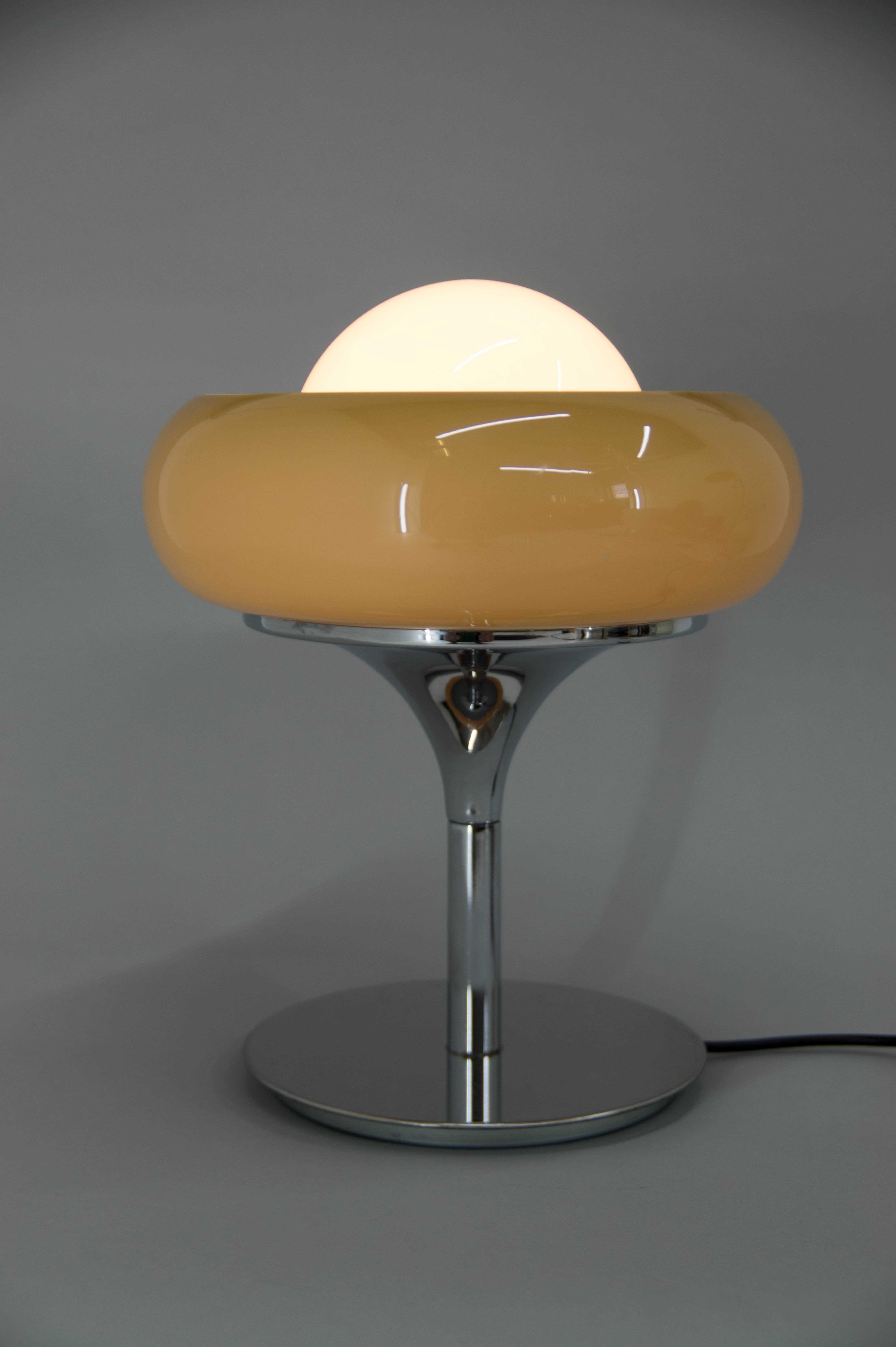 Midcentury Table Lamp Meblo, Design Harvey Guzzini, 1970s