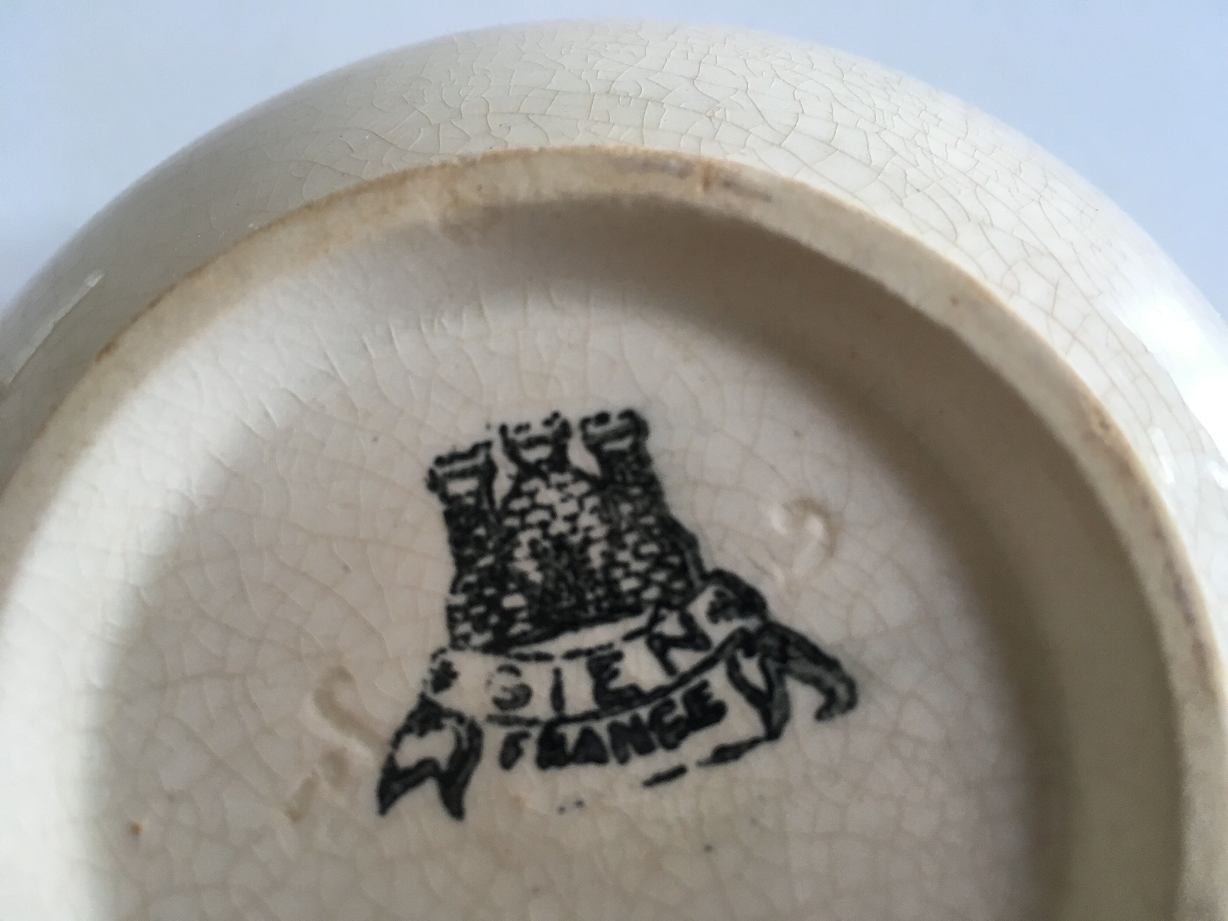 Gien pair of weak bowls 1910