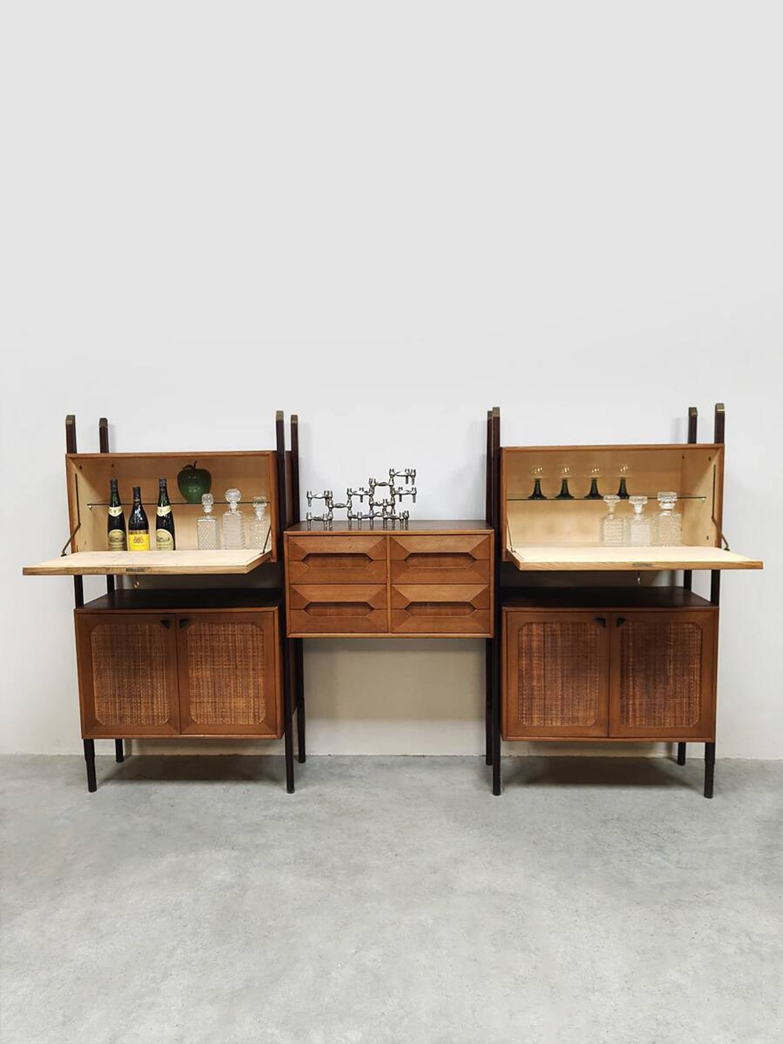 Rare Italian midcentury design modular teak webbing wall unit cabinet