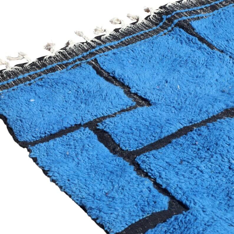 Moroccan decorated rug 250cmx150cm