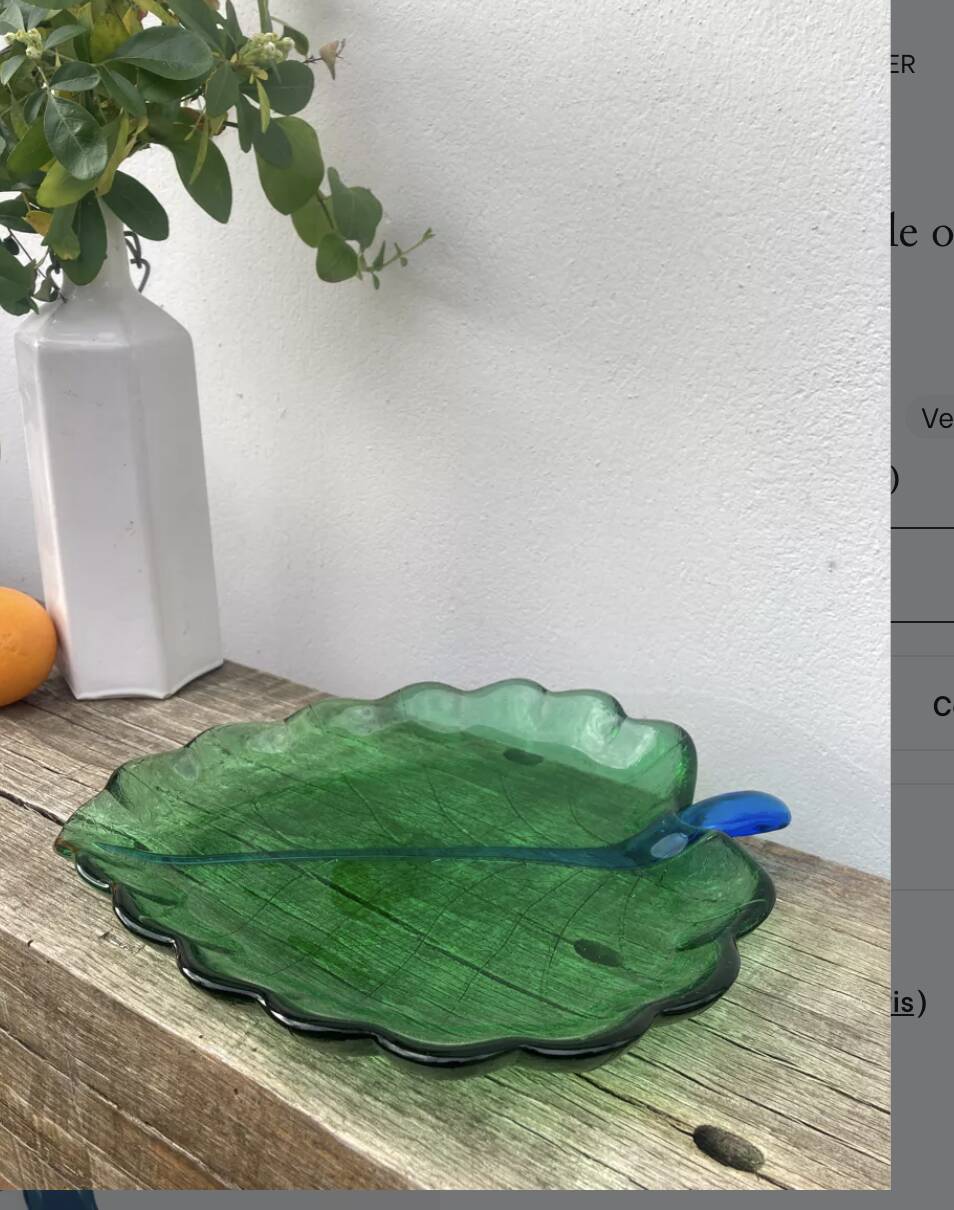 Large glass leaf dish