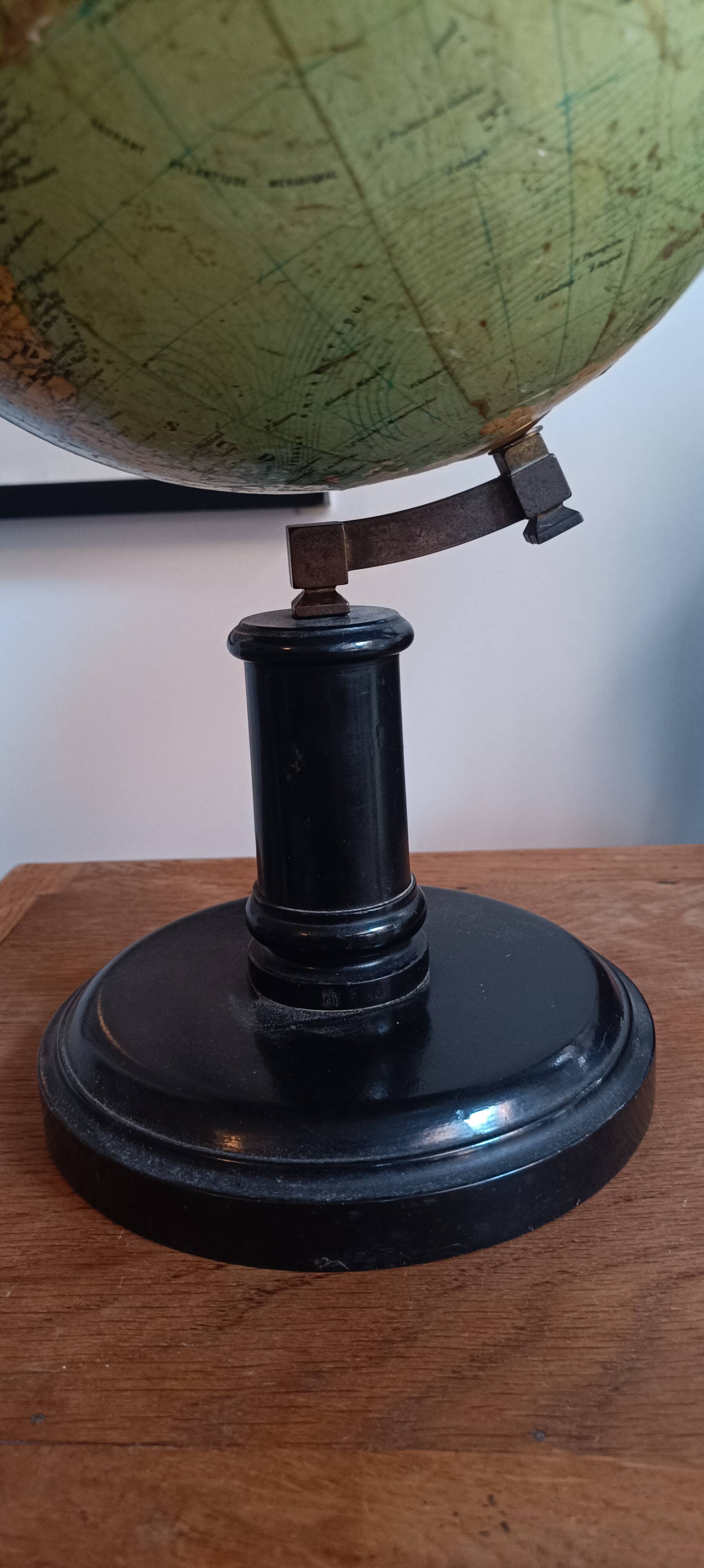 Old G Thomas globe, late 19th century