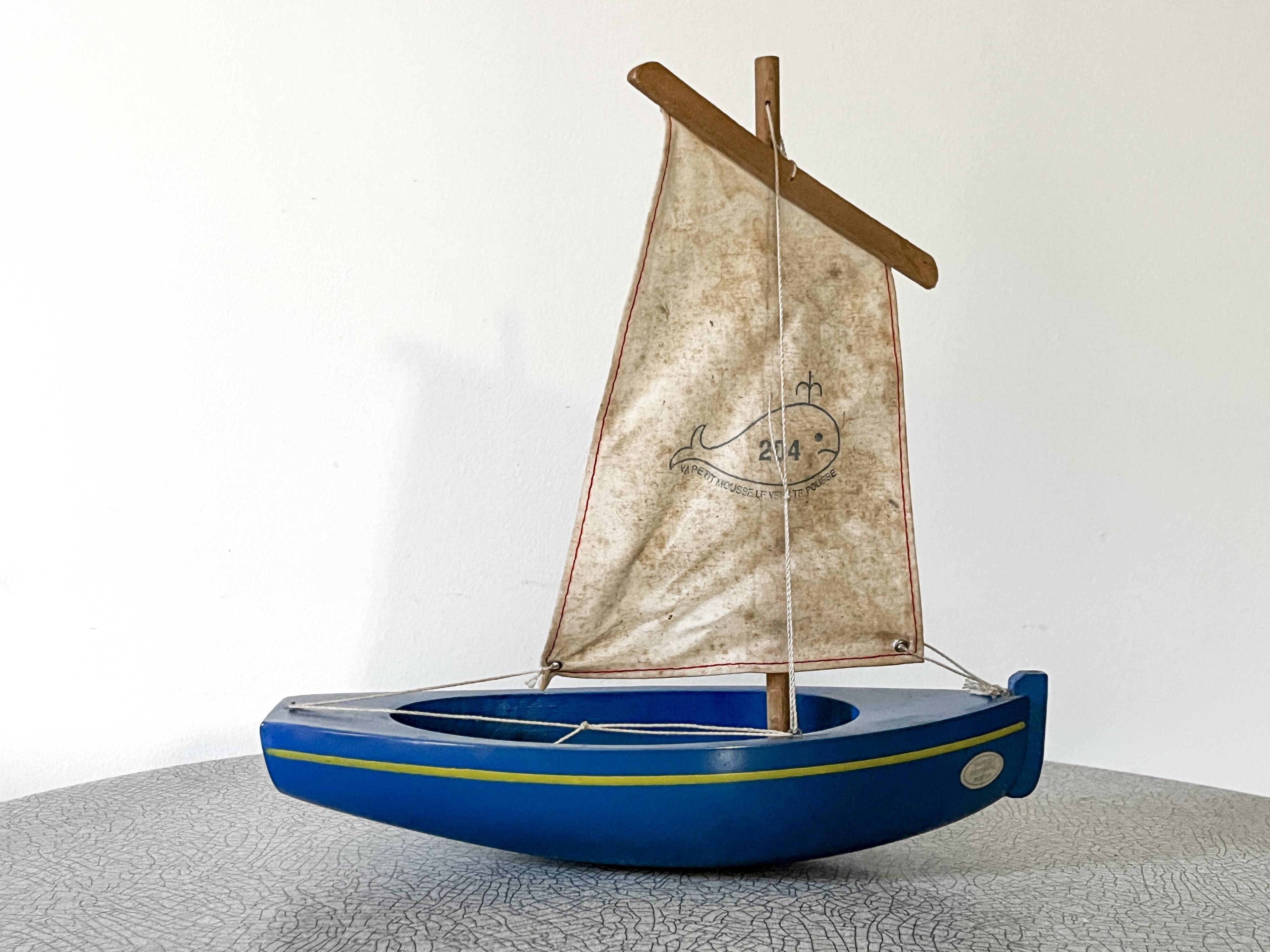 Tirot 204 basin sailboat in wood, French brand. Also called Yole.