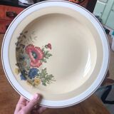 Plat creux rond ancien villeroy et boch mettlach décor floral 1584