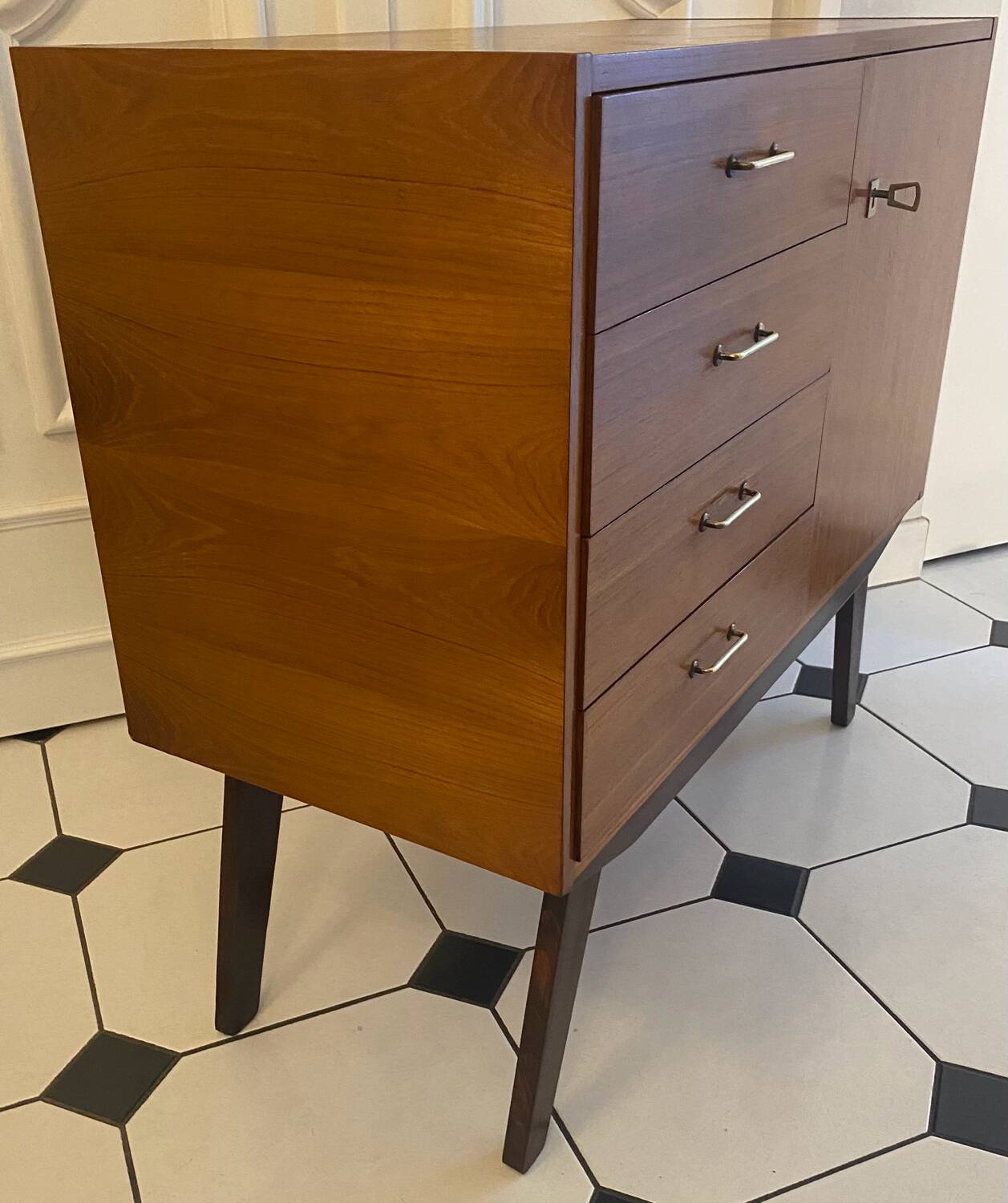 Vintage sideboard with compass feet