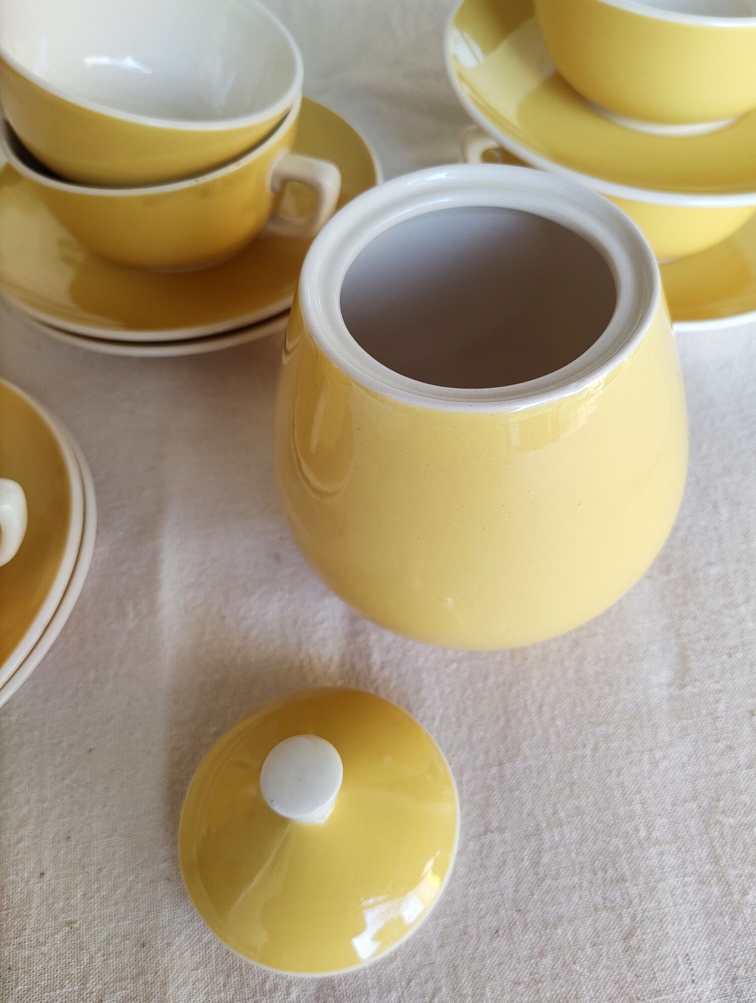 Service à Café En Porcelaine Avec Manche - Couleur Jaune - I-Wares - Élégant Et Pratique