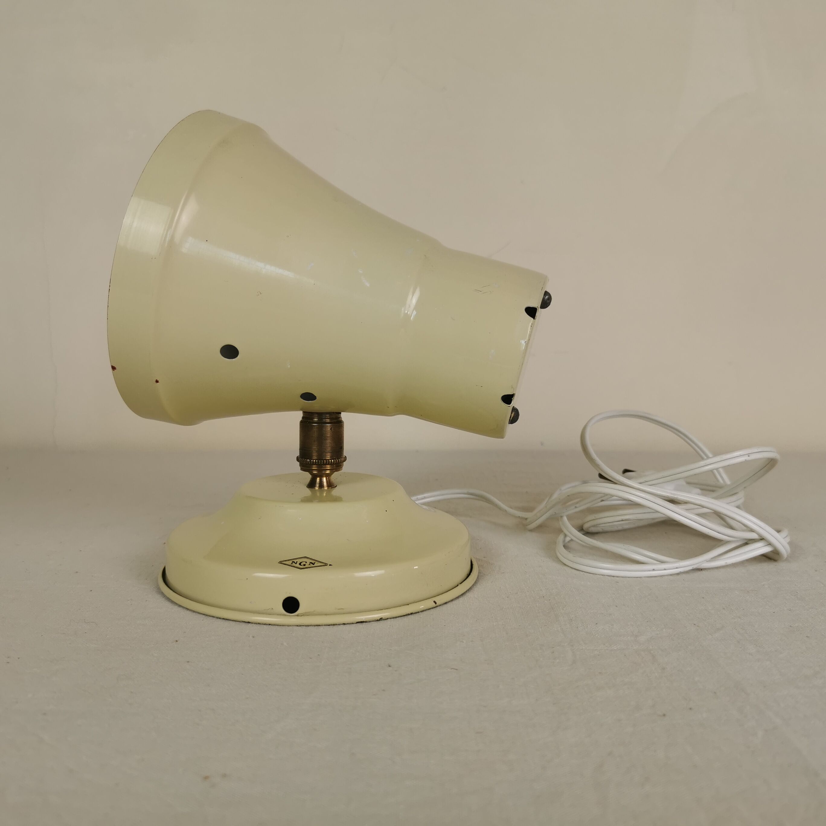 60' articulated lamp