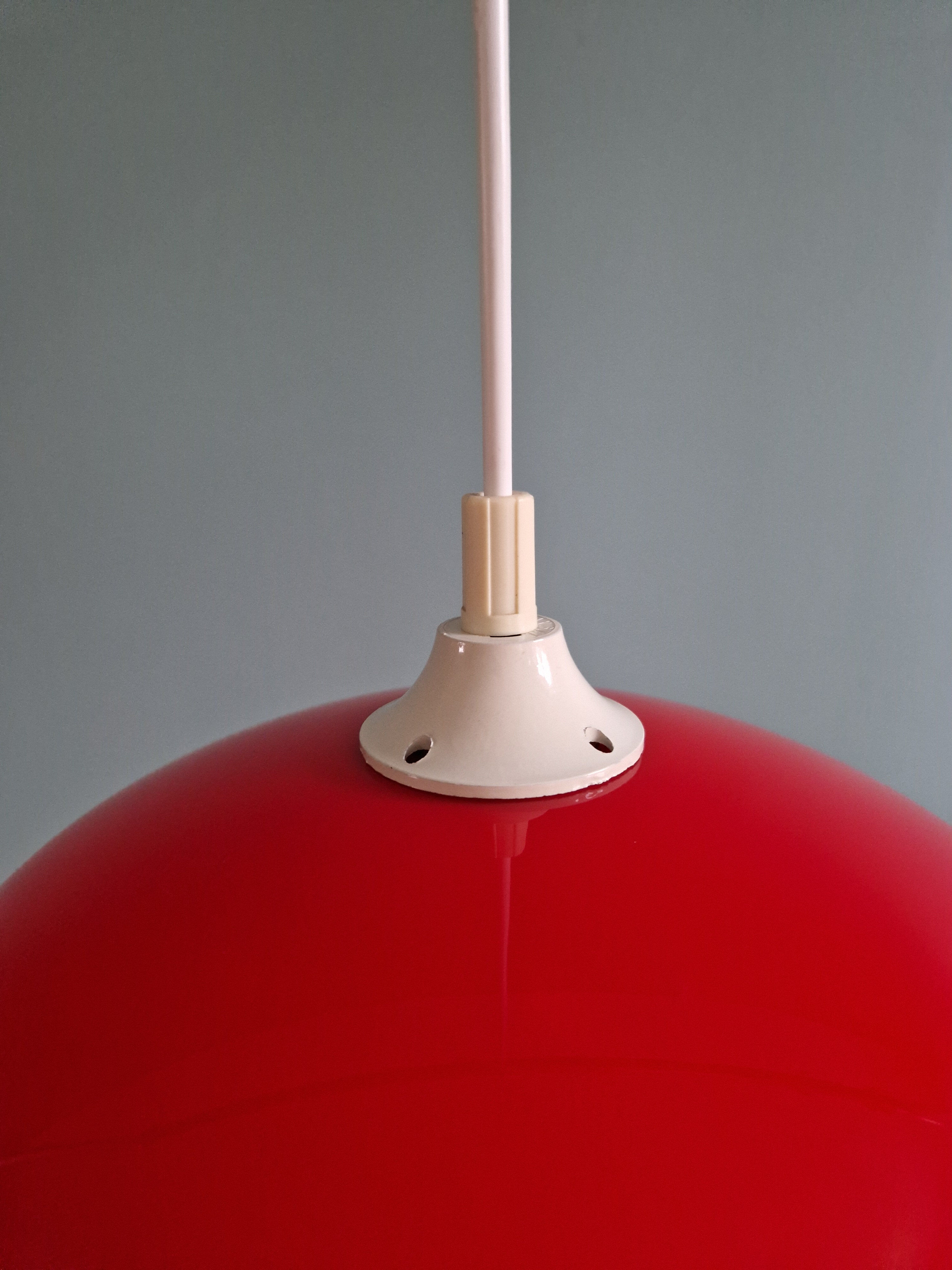 Vintage suspension in red opaline, 1960s-70s.