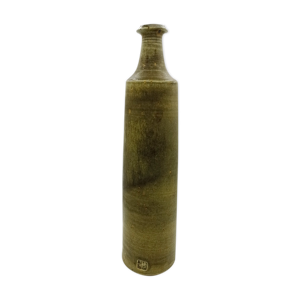 vase en grès signé