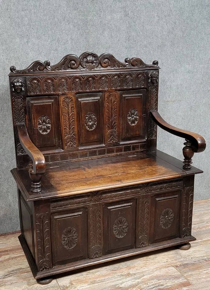 Renaissance Neo-Gothic style ceremonial chest bench in solid wood