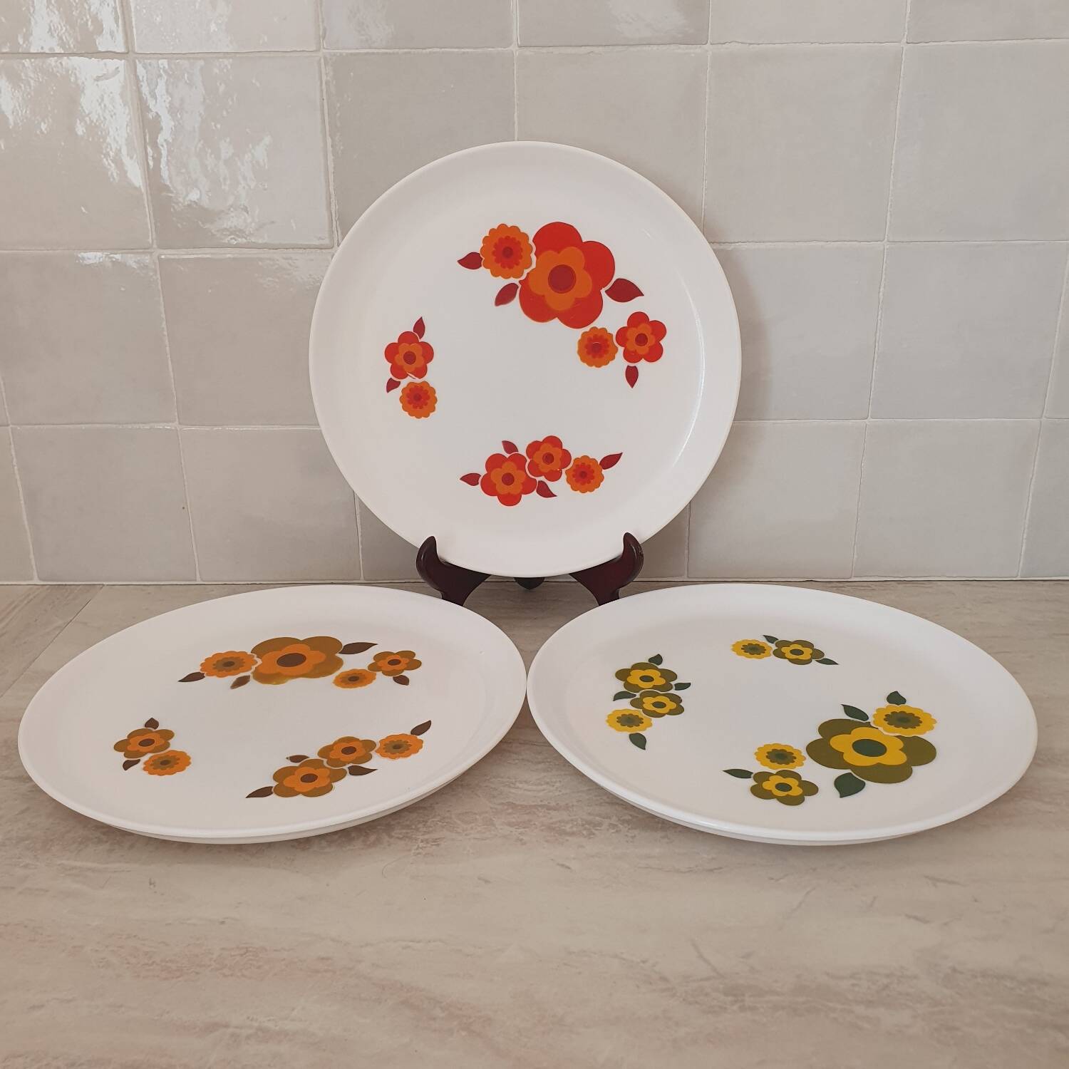 3 flat plates Lotus by Arcopal
