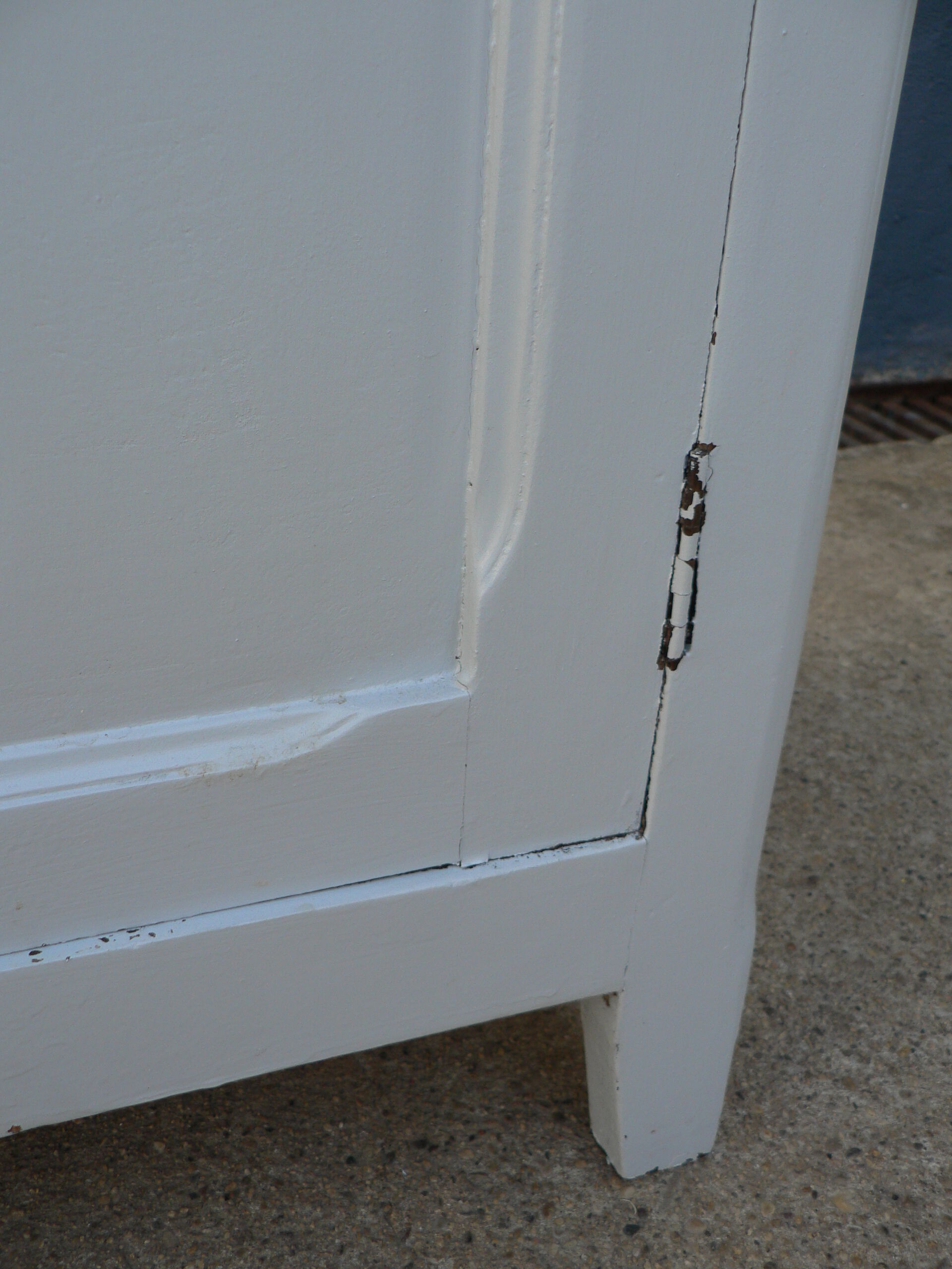 Paris buffet wood painted