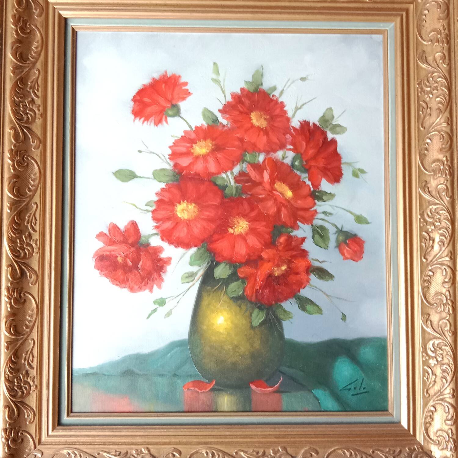Bouquet of Red Flowers Still Life Canvas signed Golden Frame 54 x 62 cm