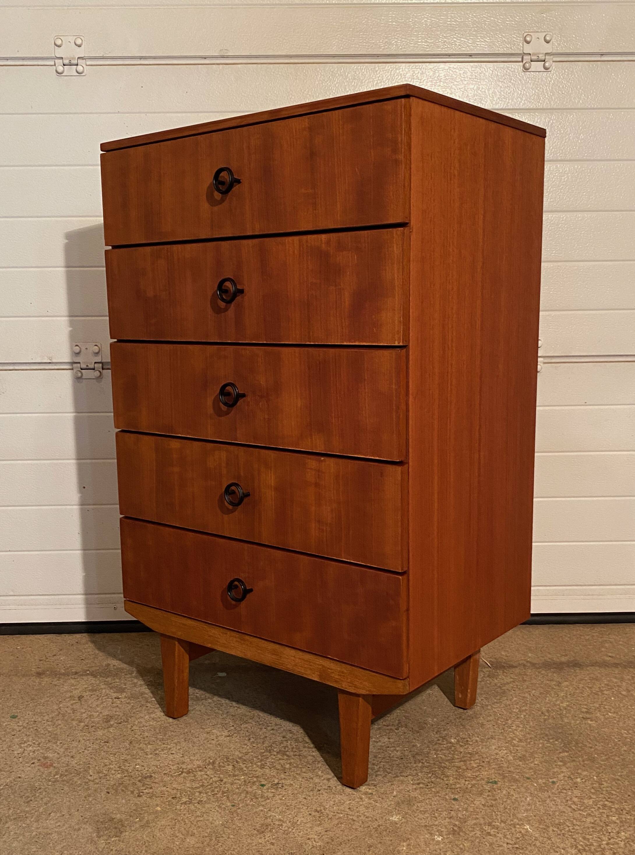 Vintage chest of drawers/weekly organizer