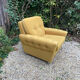 Fauteuil club velours années 70