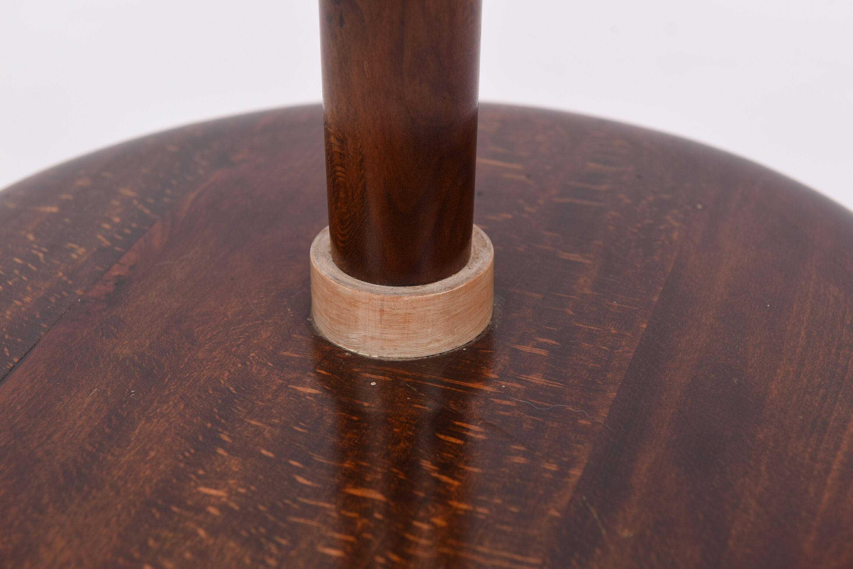 Art-deco mahogany lamppost