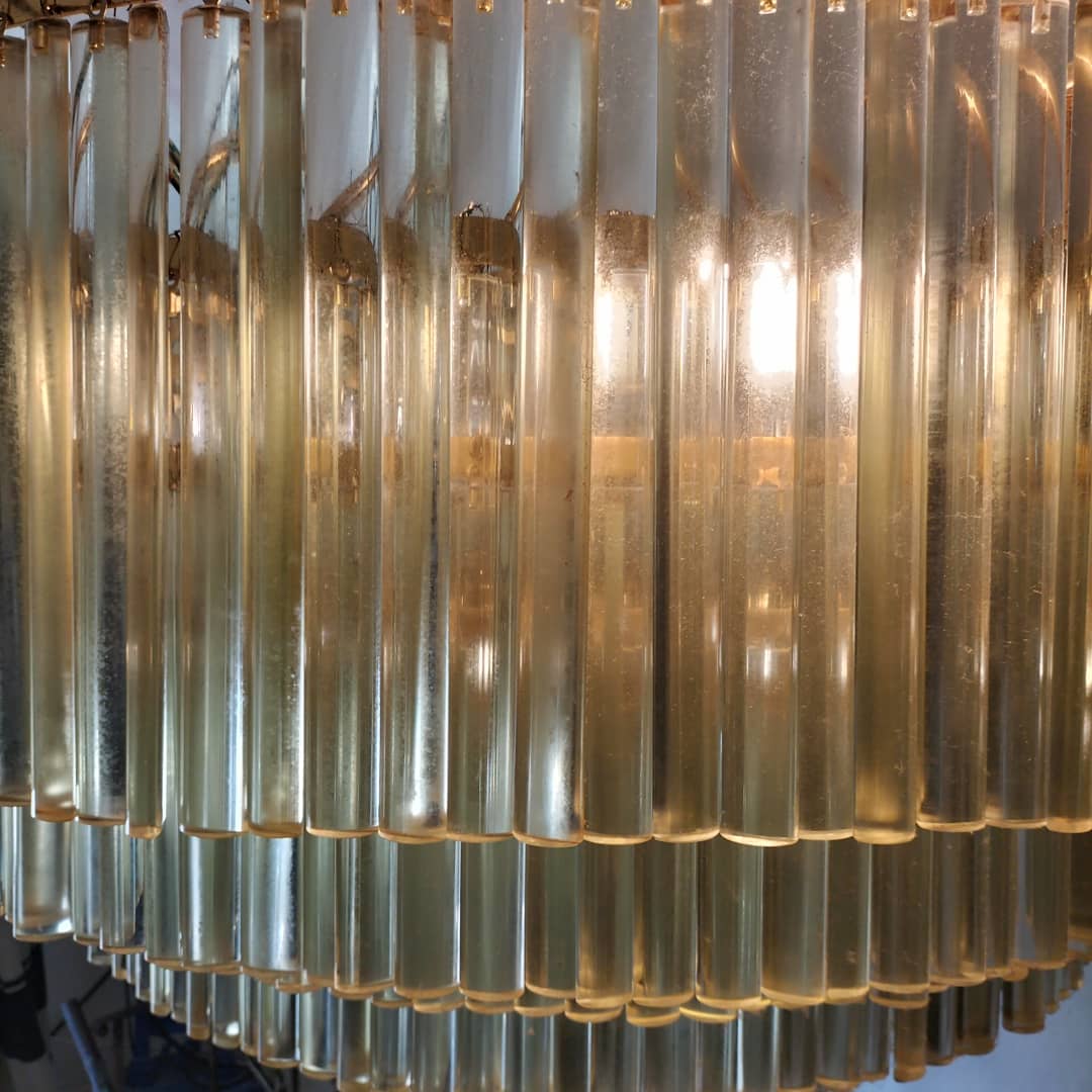 Magnificent Venini chandelier made in the 60s in Murano