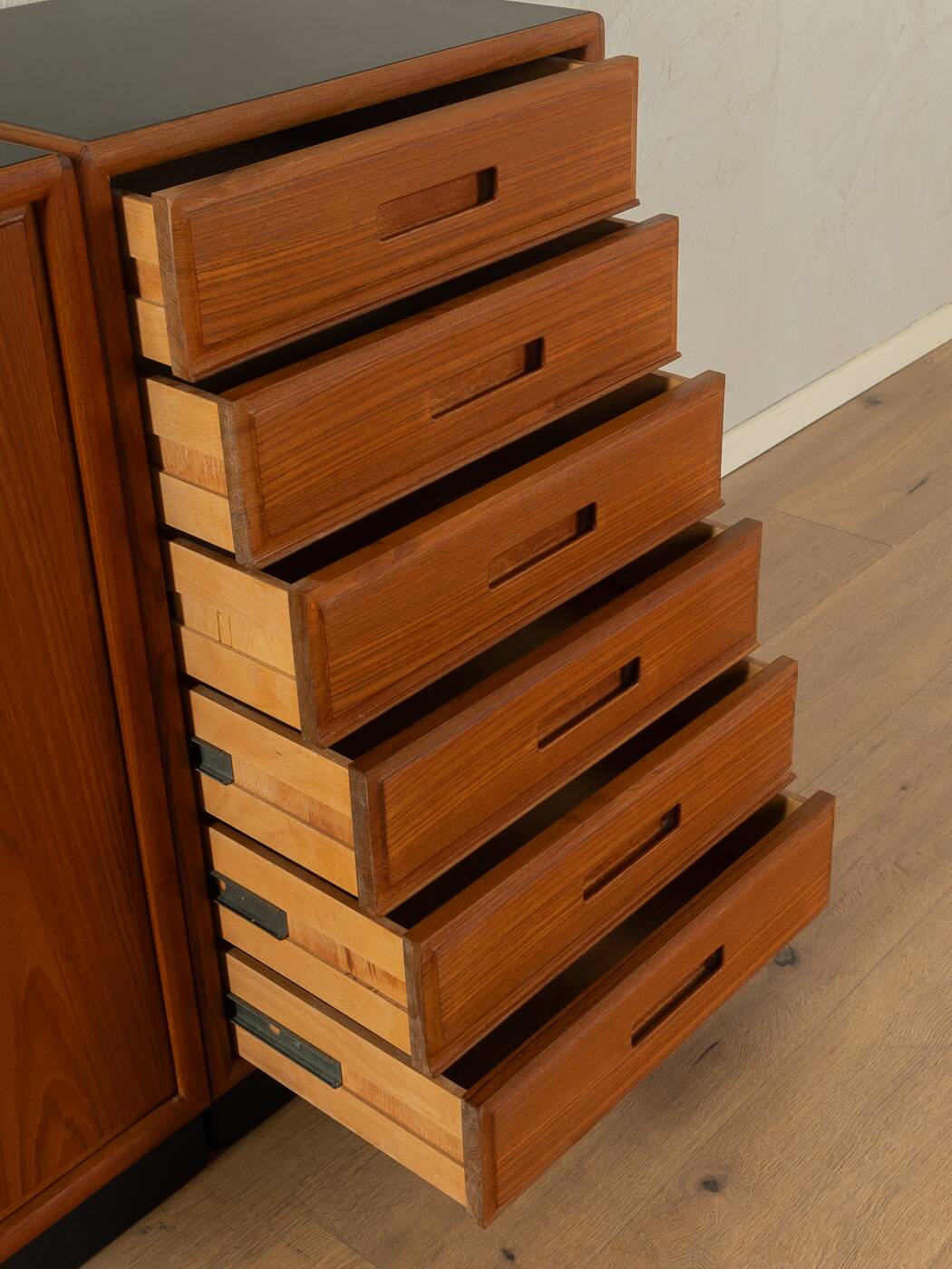 Commodes des années 1960