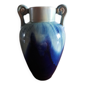 Vase with flamed blue signature in art deco ceramic