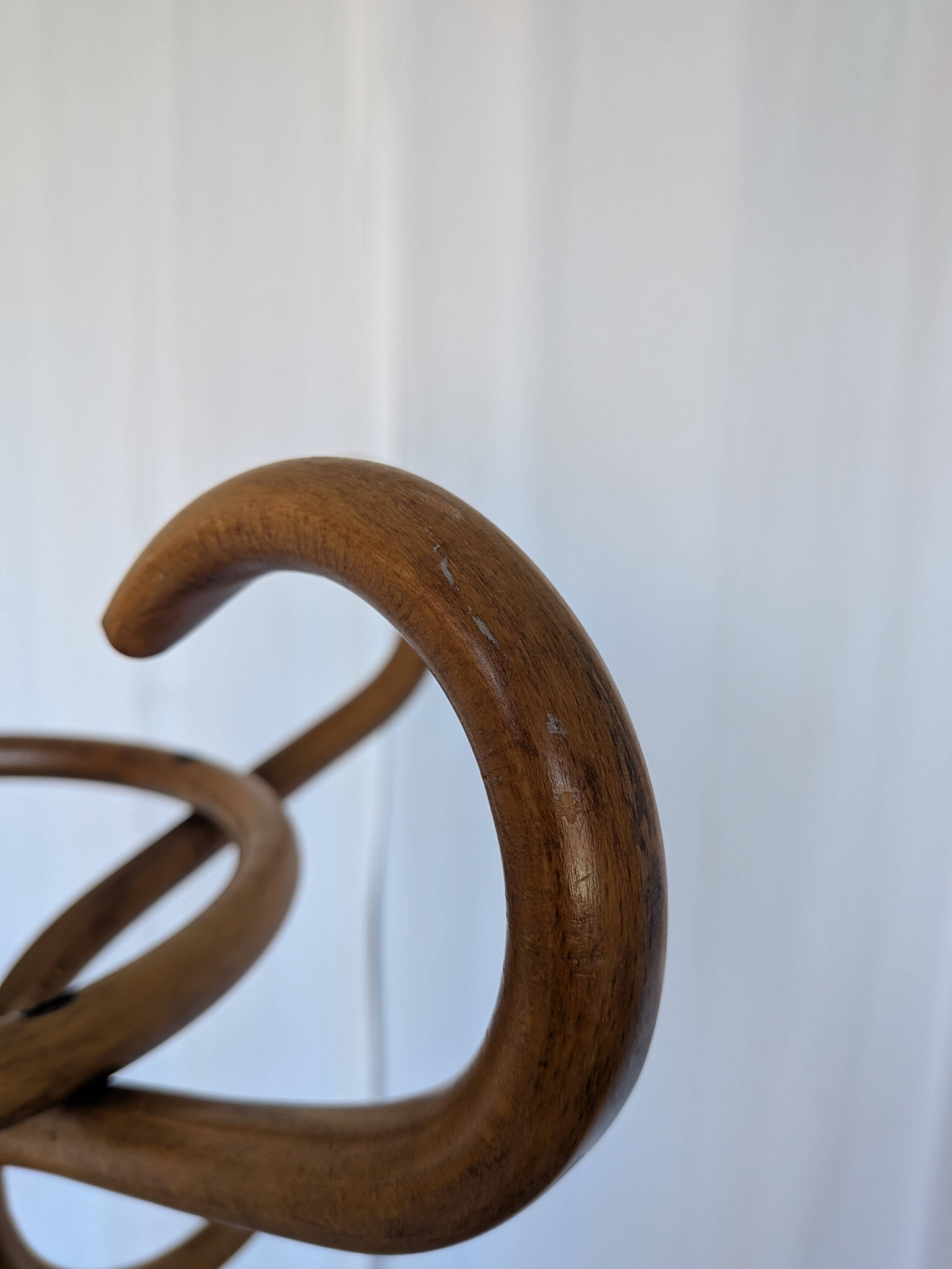 Porte-manteau vintage en bois cintré, arbre à hall Thonet, meuble d'entrée en bois foncé