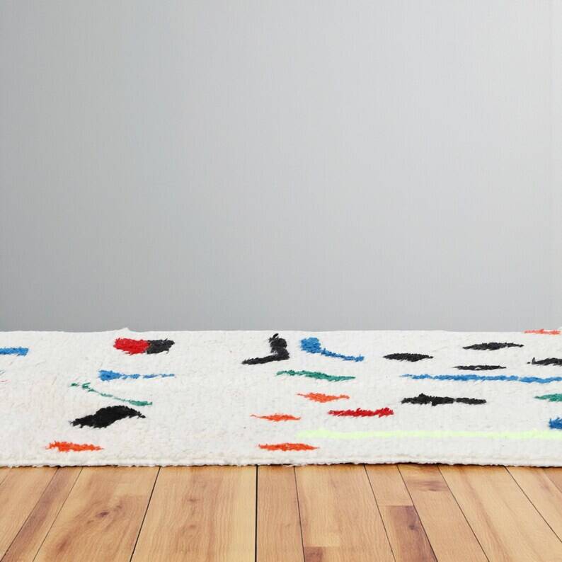 Moroccan handmade rug 250cmx150cm