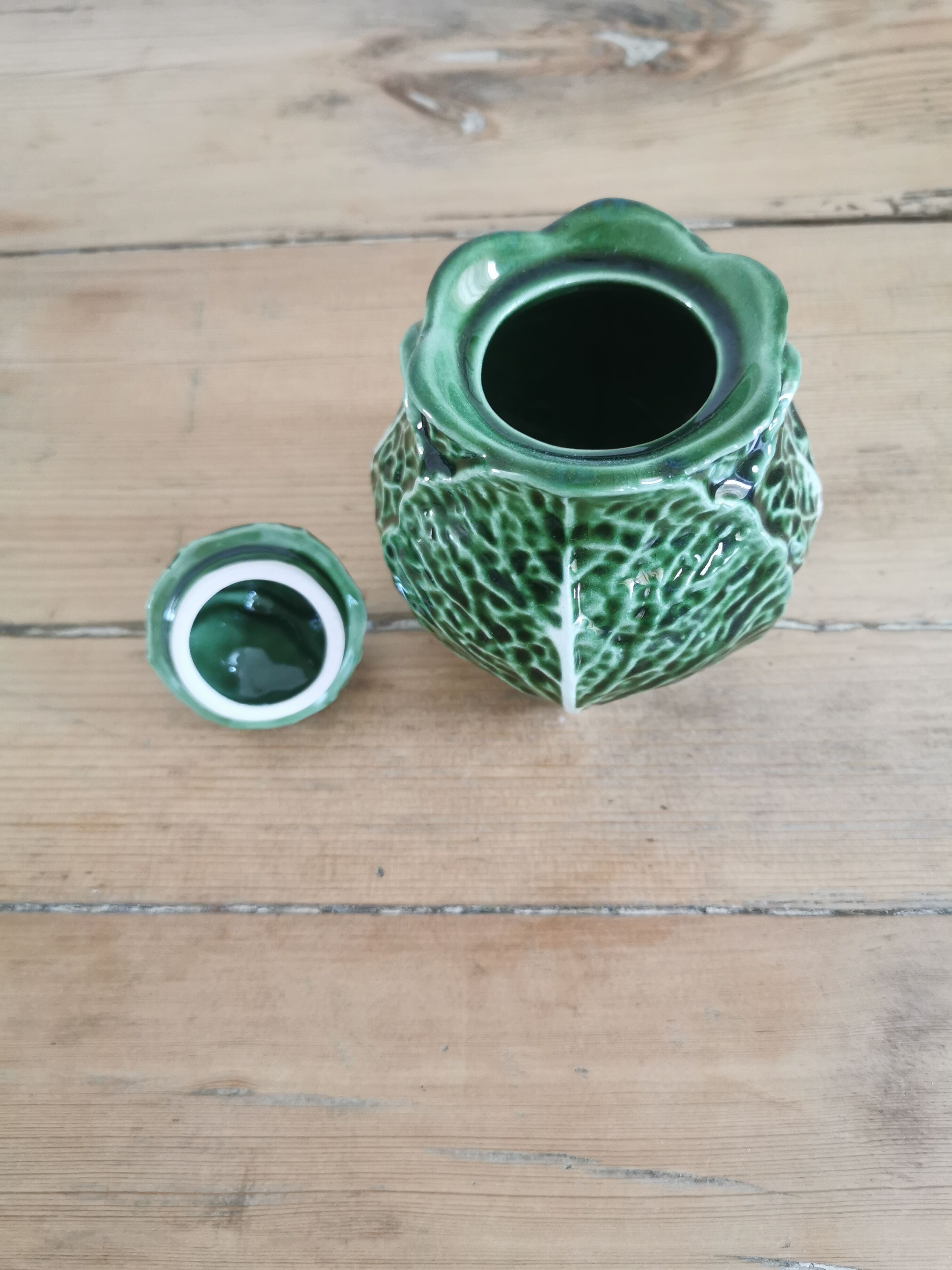 Cabbage coffee service in slurry