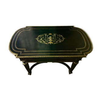 Napoleon lll middle table