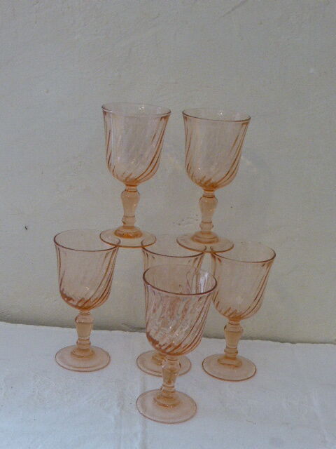 6 Rosaline Wine Glasses In Arcoroc Pink Glass From Luminarc Made In France Selency
