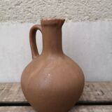 Sandstone pitcher
