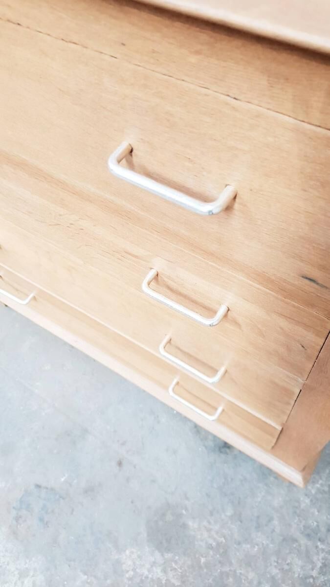 Vintage chest of drawers