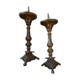 Paire de candélabres anciens en laiton